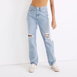 Madewell Baggy Straight Jeans in Earlhurst Wash: Ripped Edition 24